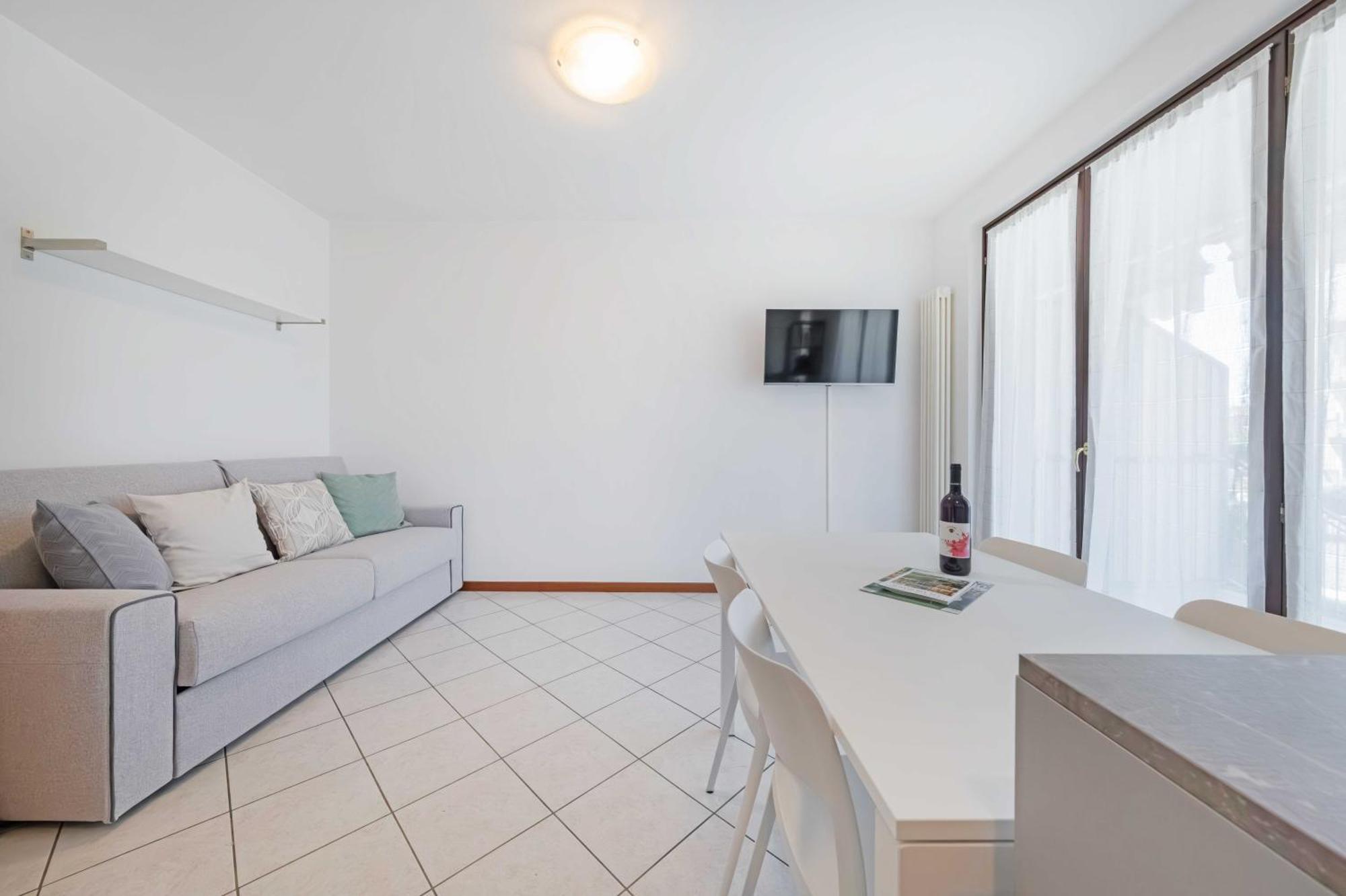 Apartmentsgarda - Residenza Elisabetta 10 Bardolino Exterior foto